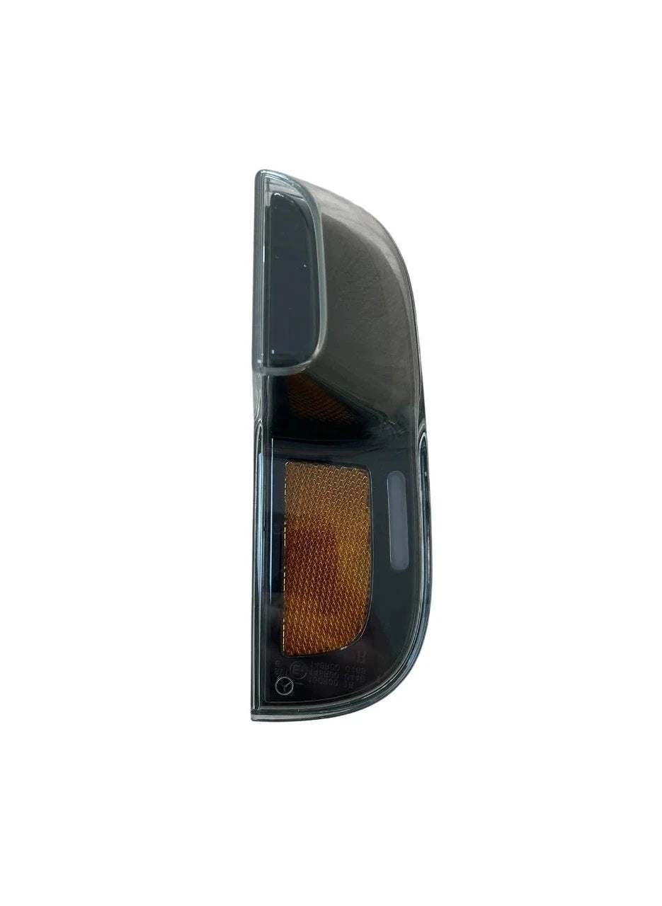 Knipperlicht treeplank LED Mercedes Actros MP5 (OEM 9608201821)