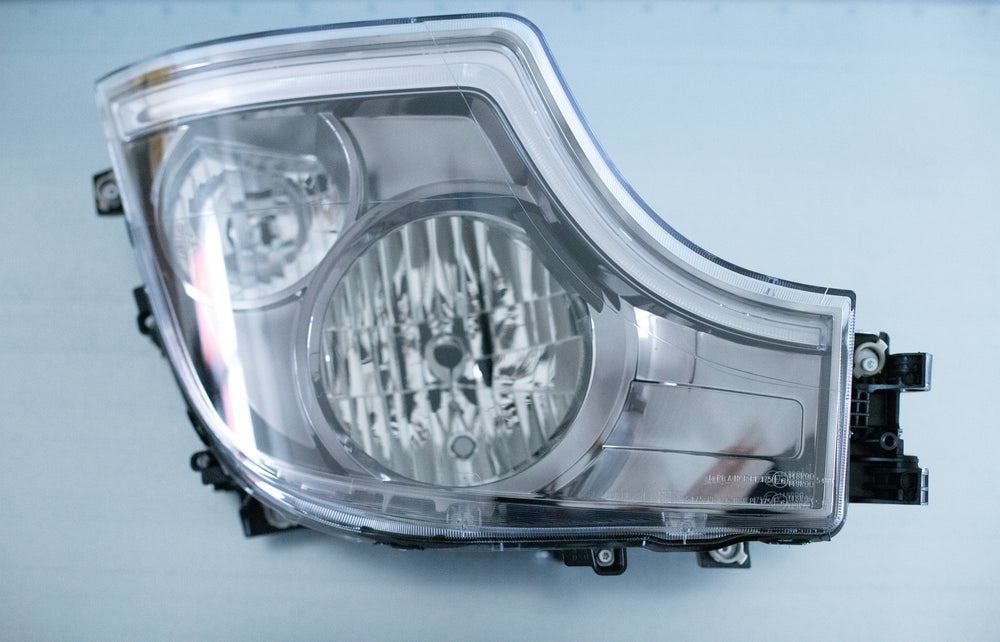 Koplamp LED/zwart met dagrijlicht & knipperlicht links Mercedes-Benz Actros MP4