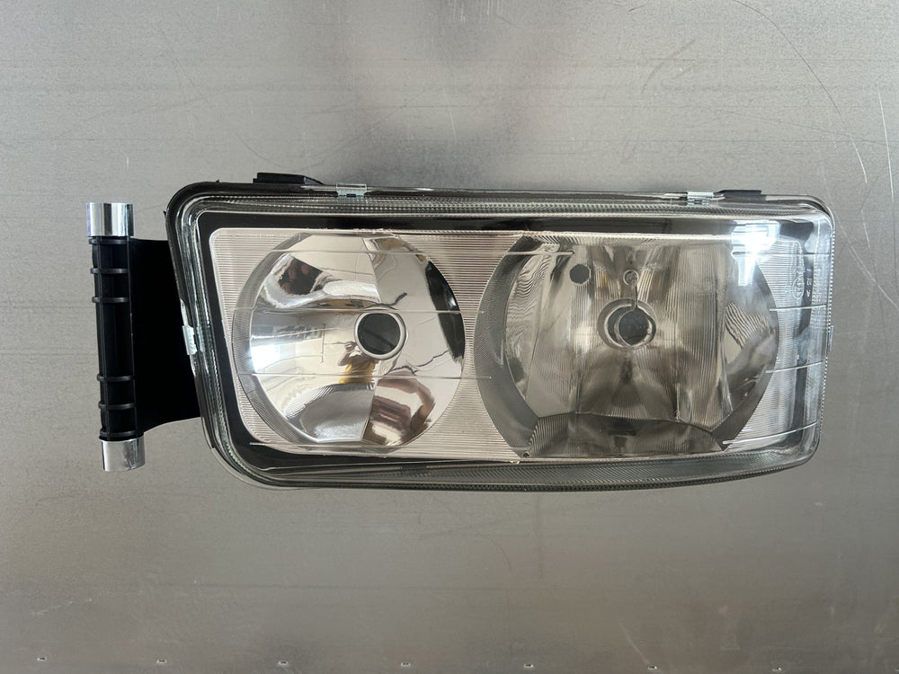 Koplamp MAN TGA rechts, Halogeen OEM 81251016352