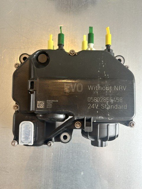AdBlue-pomp Iveco Euro 6 (OEM 5802855458)